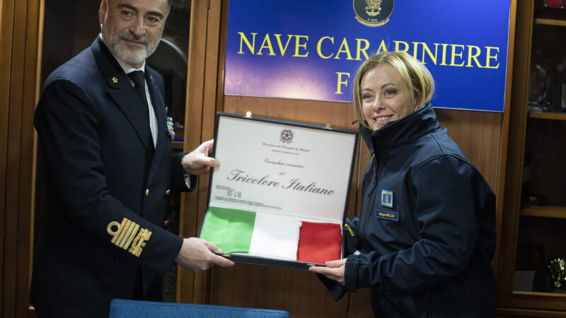 Giorgia Meloni ad Algeri: “relazioni bilaterali fra Italia e Algeria sono solide, antiche e strategiche”