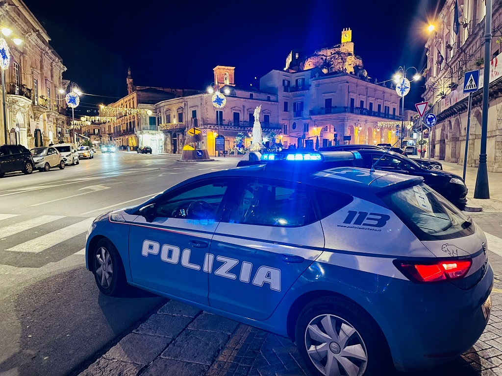 Roma, donna uccisa dall’ex compagno in un bar dopo una lite