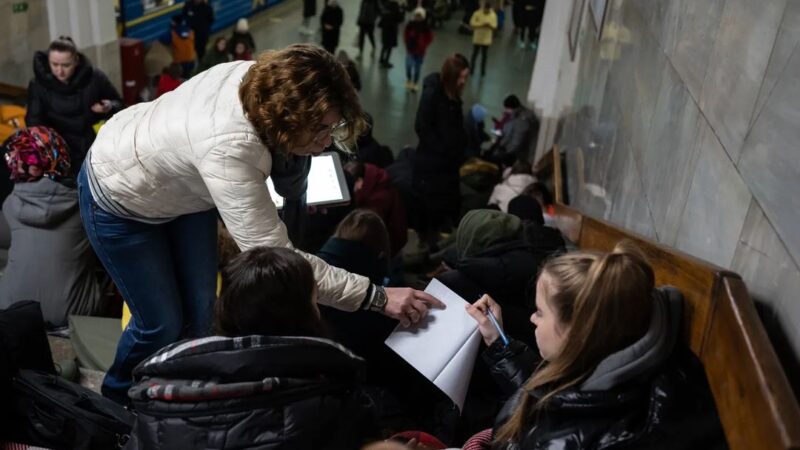 Ucraina, in un anno di guerra sono 438 le vittime infantili