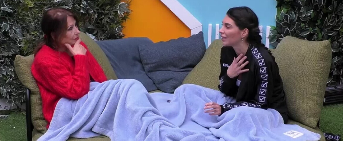 Grande Fratello, Greta analizza l’incontro con sua madre: lo sfogo