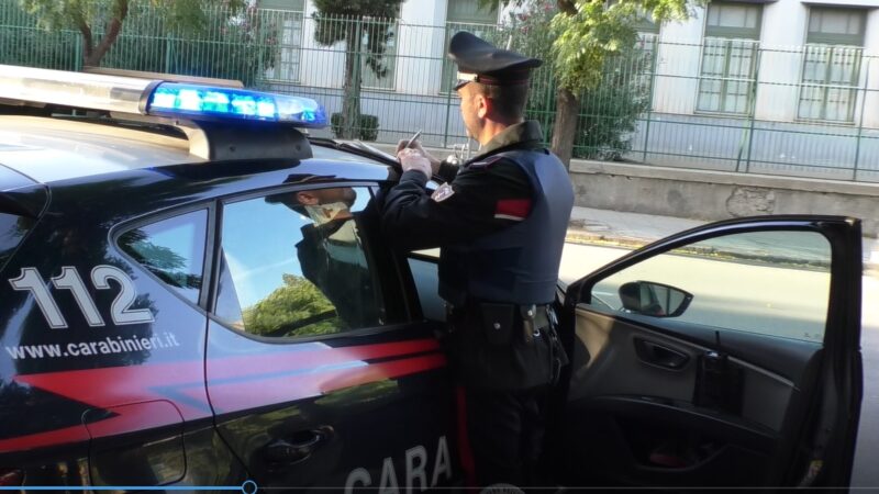 Donna accoltellata in autogrill, arrestato l’ex marito