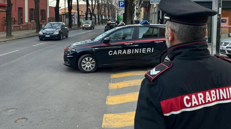 Roma, 21enne trovato morto in una scuola. Le indagini