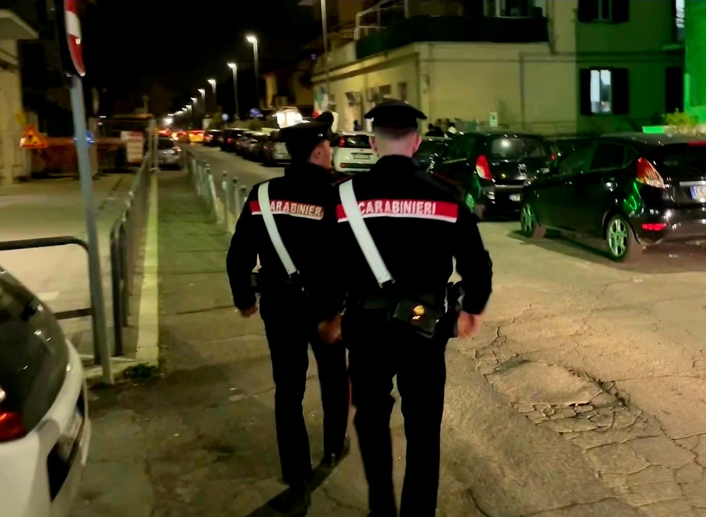 Giovane di 15 anni accoltellato a scuola. I fatti