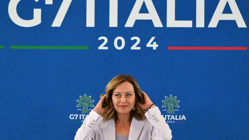 Vertice G7, la conferenza stampa finale del Presidente Meloni